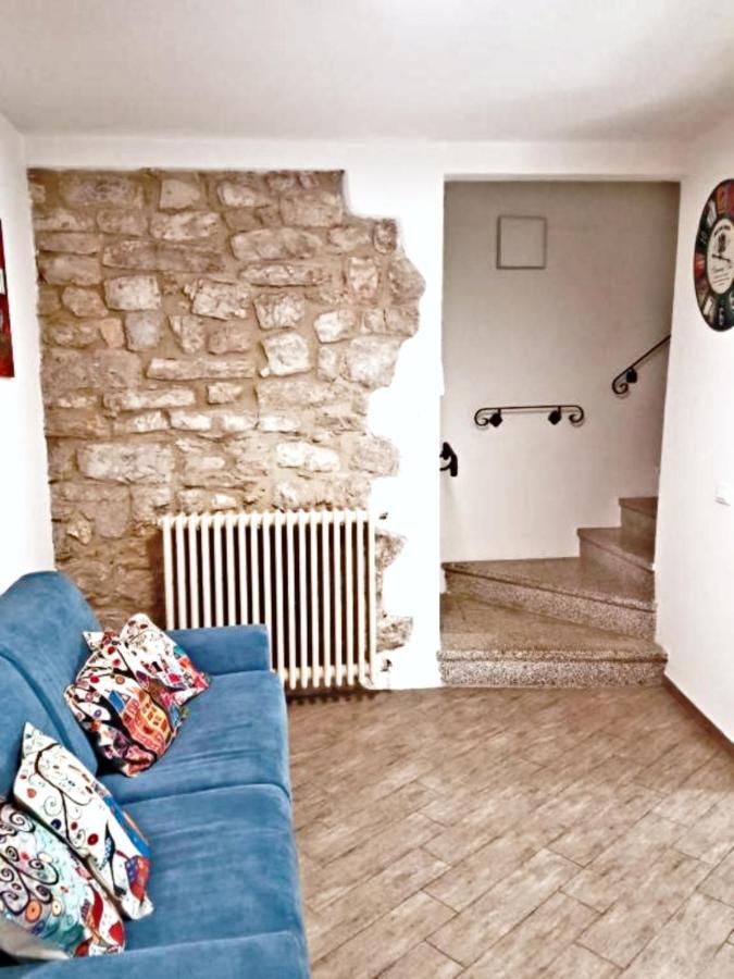 Borgo Nel Tempo Apartment Collestatte Exterior photo